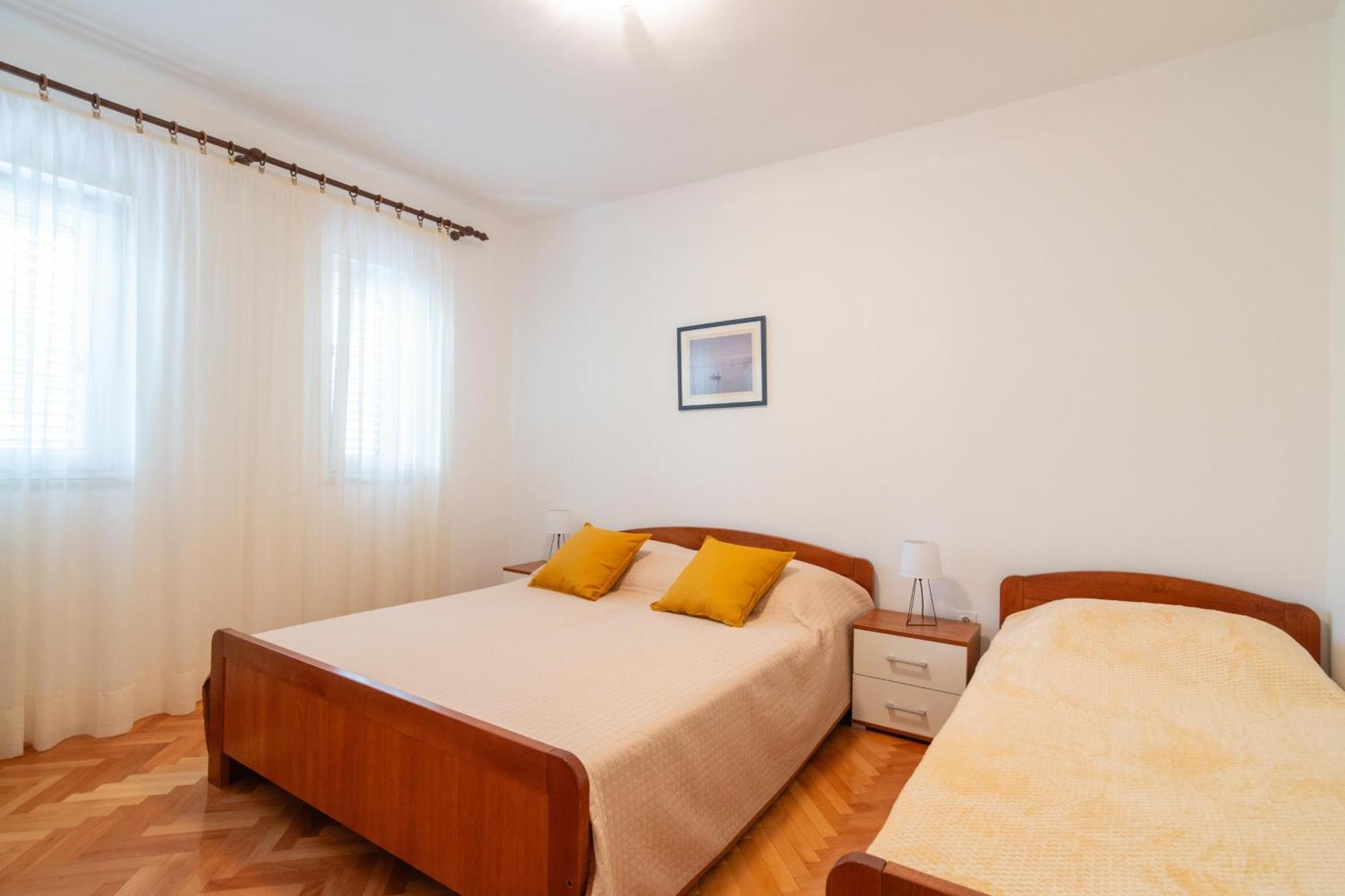 Apartments With A Parking Space Mandre, Pag - 18748 Колан Екстер'єр фото